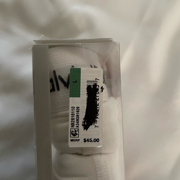 Calvin Klein Men's White “Large” Boxer Briefs - Picture 3 of 3